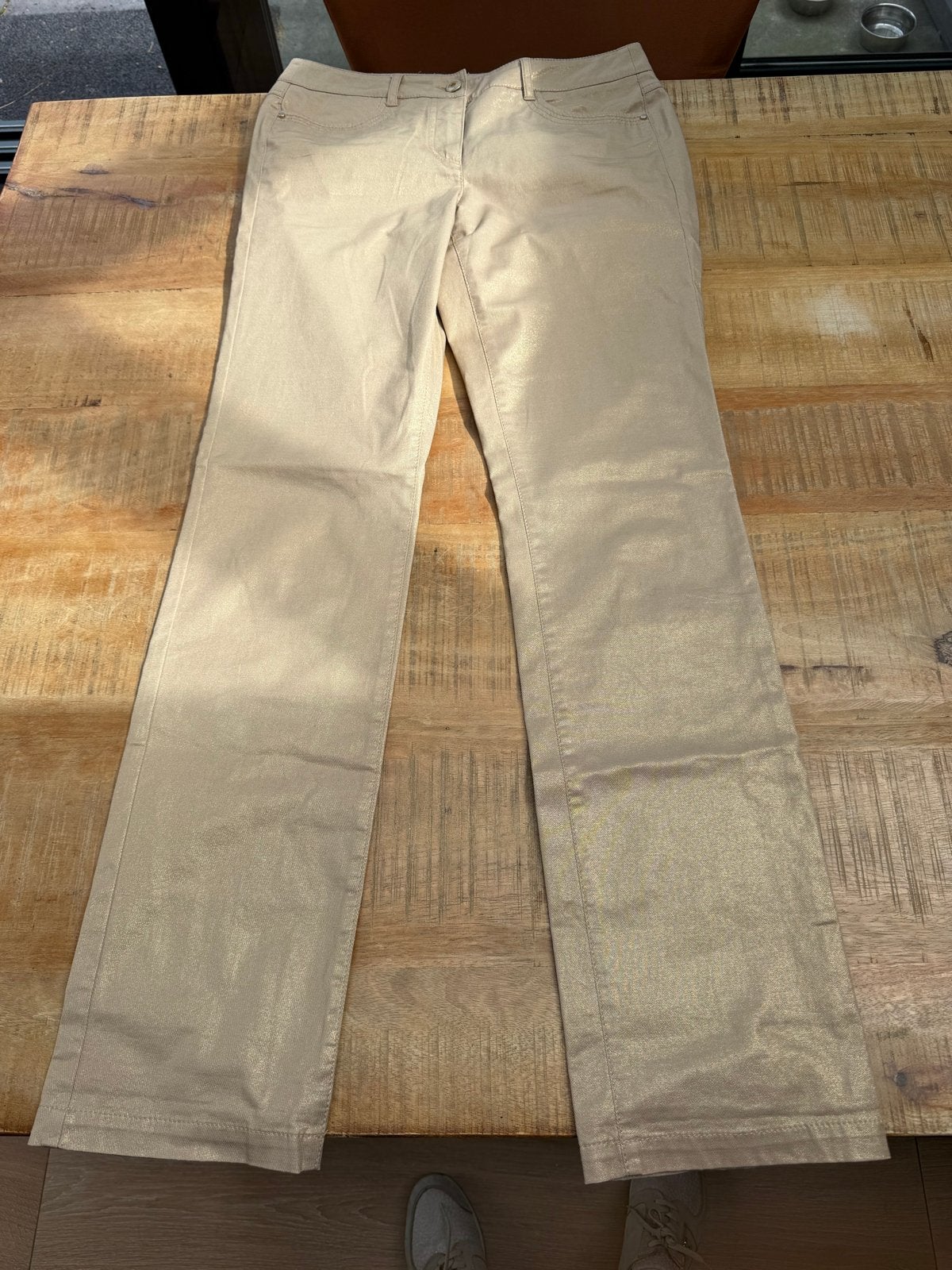 Nieuwe Tuzzi beige gouden broek, maat 38, Maat 38/40 (M), Beige, Nieuw, Ophalen of Verzenden