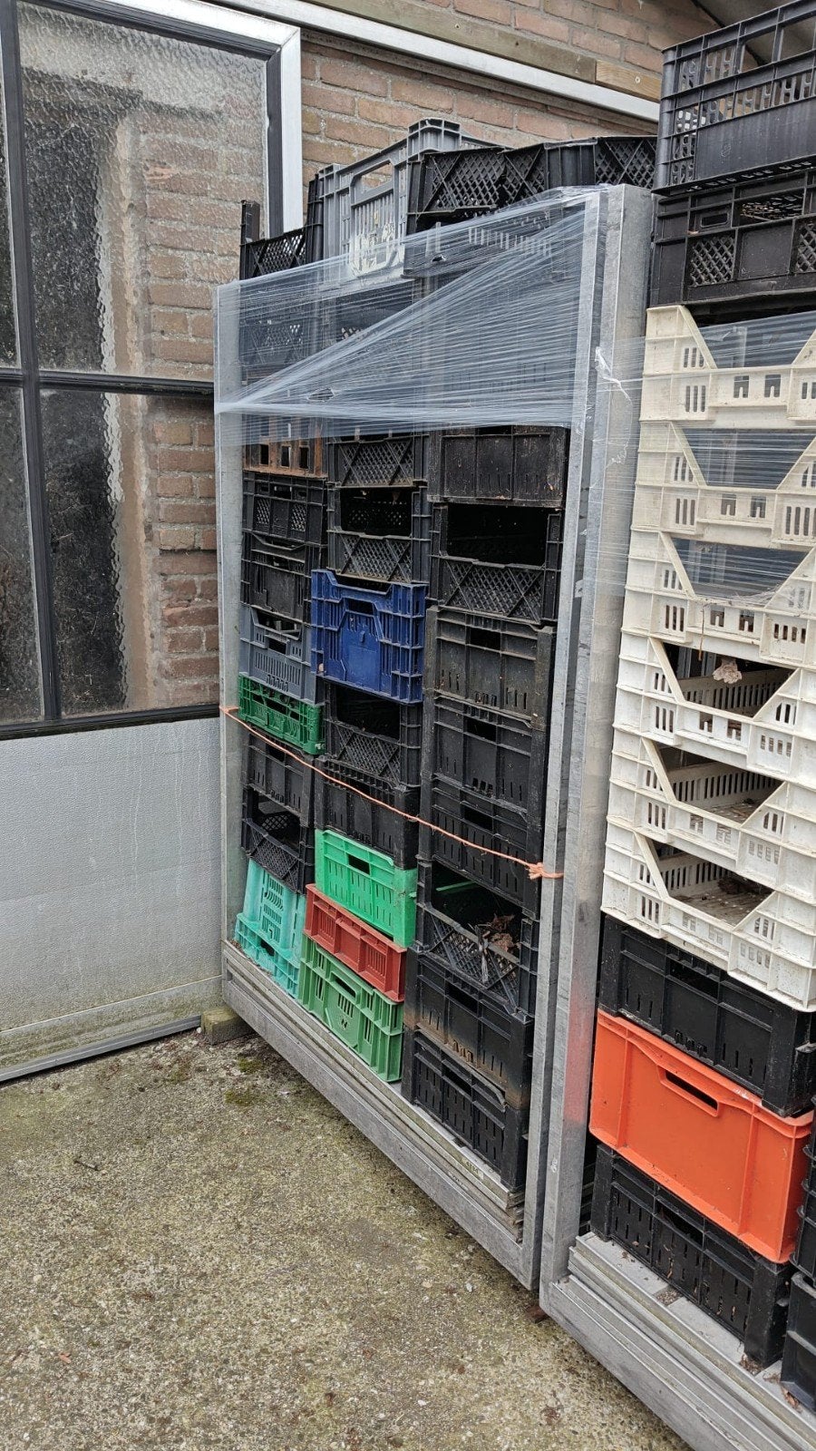 Restpartij diverse kisten en kratten, Doe-het-zelf en Verbouw, Kratten en Dozen, Gebruikt, Bak of Kist, 50 tot 75 cm, 35 tot 50 cm