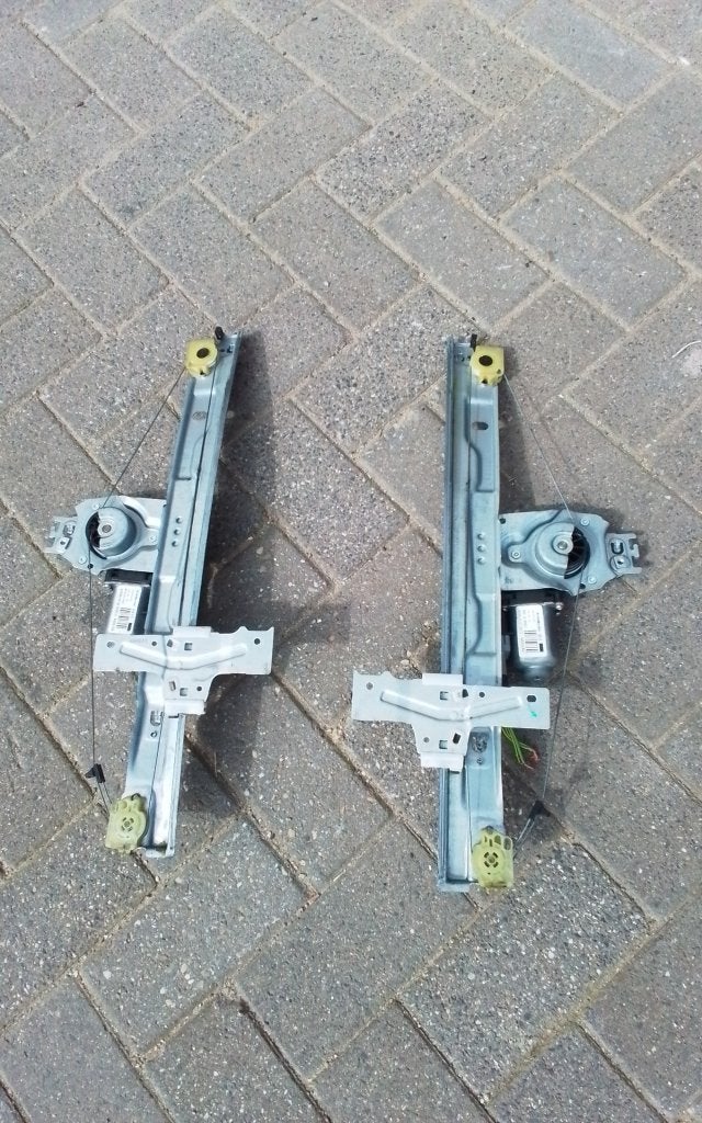 RAAMMECHANISME LINKS&RECHTS PEUGEOT 207 3DRS, Auto-onderdelen, Niet ingevuld, Gebruikt, Niet ingevuld, Ophalen of Verzenden