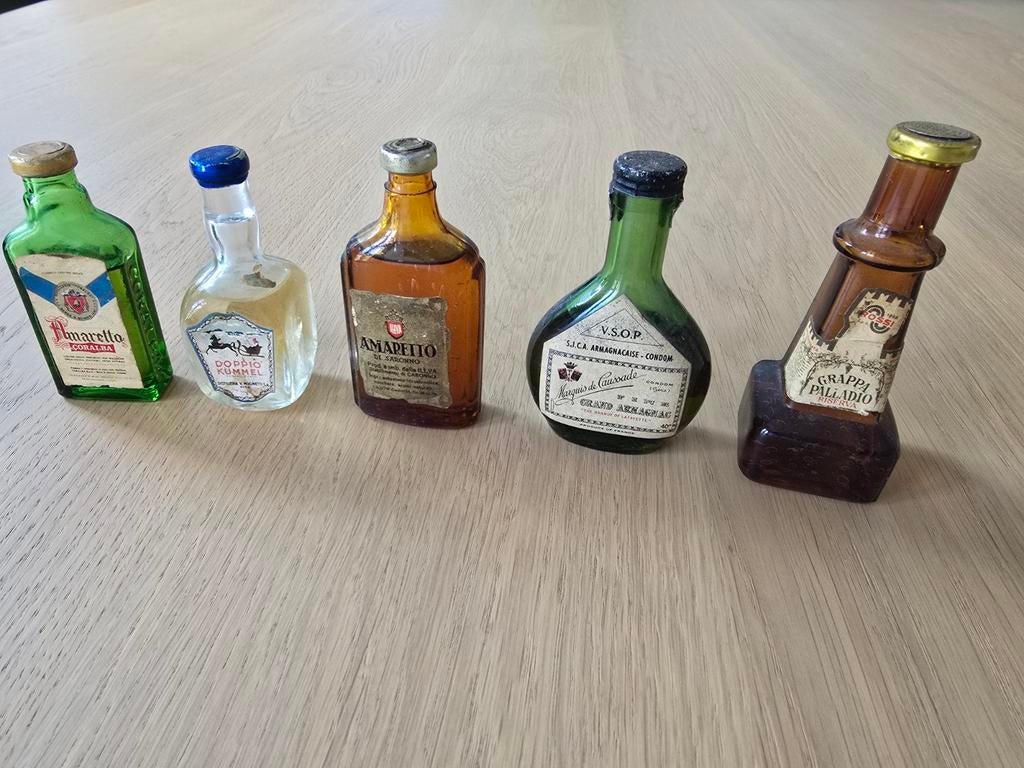 5 zeldzame vintage antieke Italiaanse drankflesjes €25, Ophalen of Verzenden