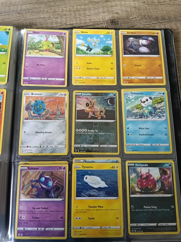 9 pokemonkaarten, Ophalen of Verzenden, Meerdere kaarten