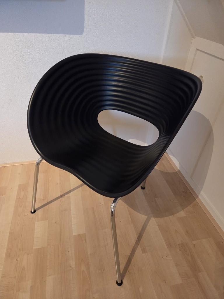 Originel Vitra Tom Vac stoel - kleur zwart, Ophalen, Kunststof, Zwart, Design
