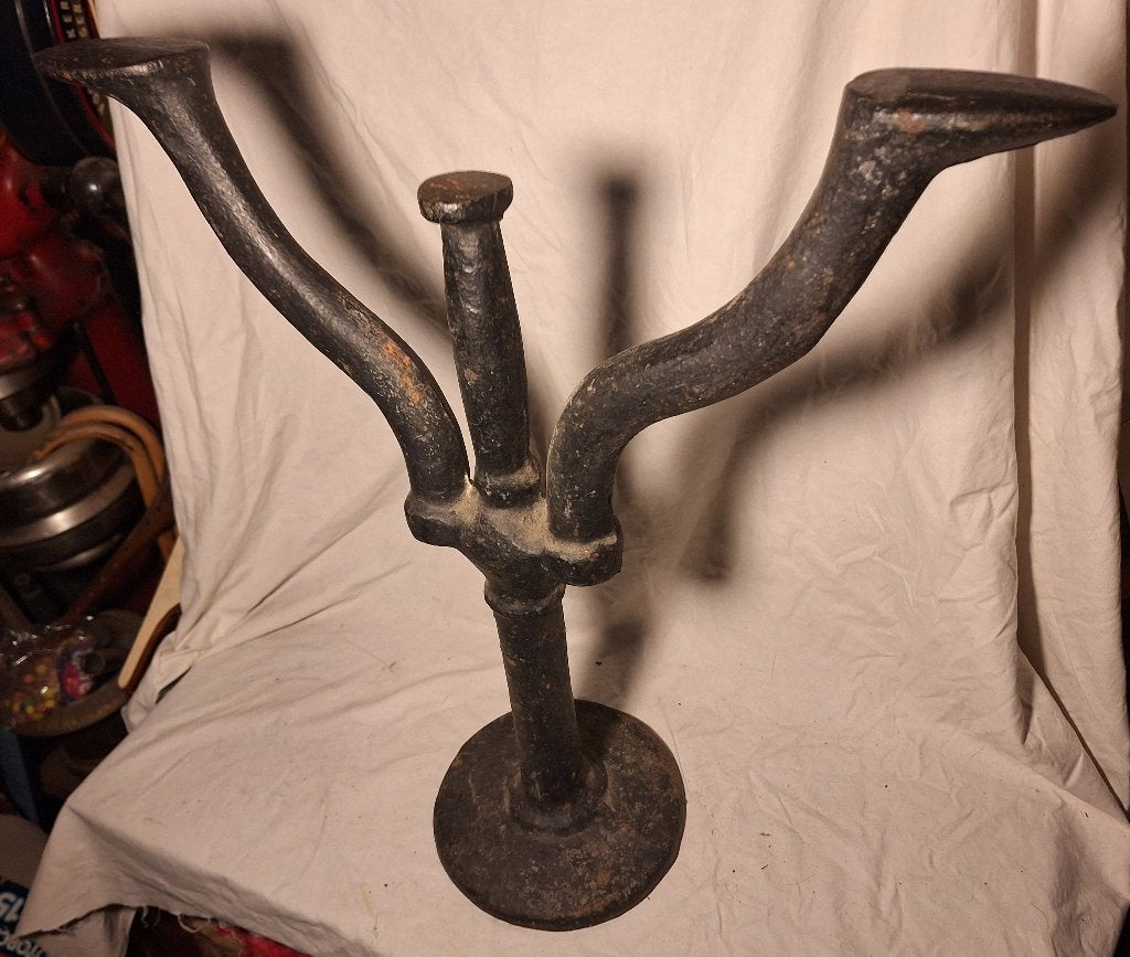 antiek schoenmaak aambeeld van brons-koper, Ophalen of Verzenden