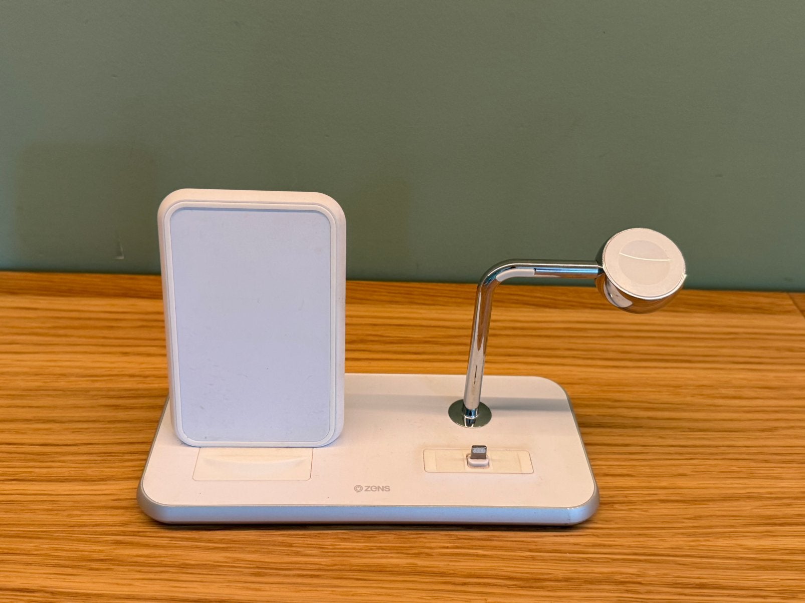 Zens dock/draadloos iPhone / Apple Watch lader, Universeel, Zens, Gebruikt, Ophalen of Verzenden