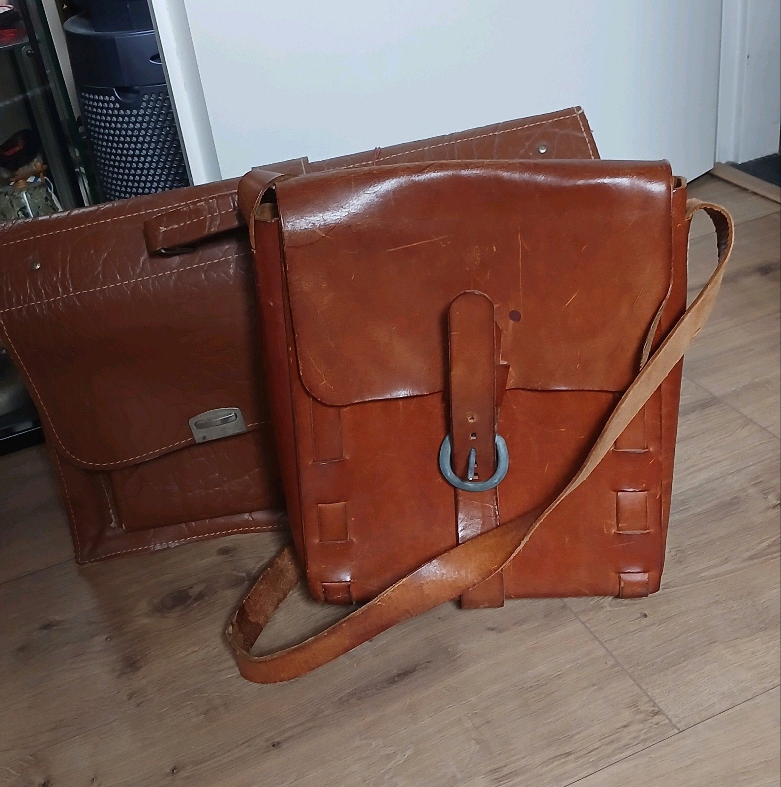 Twee vintage  leren school tassen, Ophalen of Verzenden, Bruin, Aktetas of Boekentas