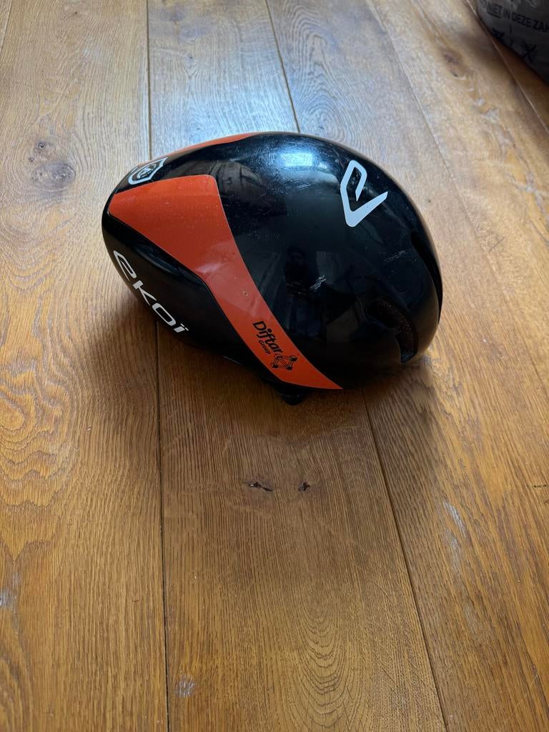 Ekoi Aerodynamica tijdrithelm maat M (Conti Team), Fietsen en Brommers, Ophalen of Verzenden, Gebruikt, M, Heer of Dame