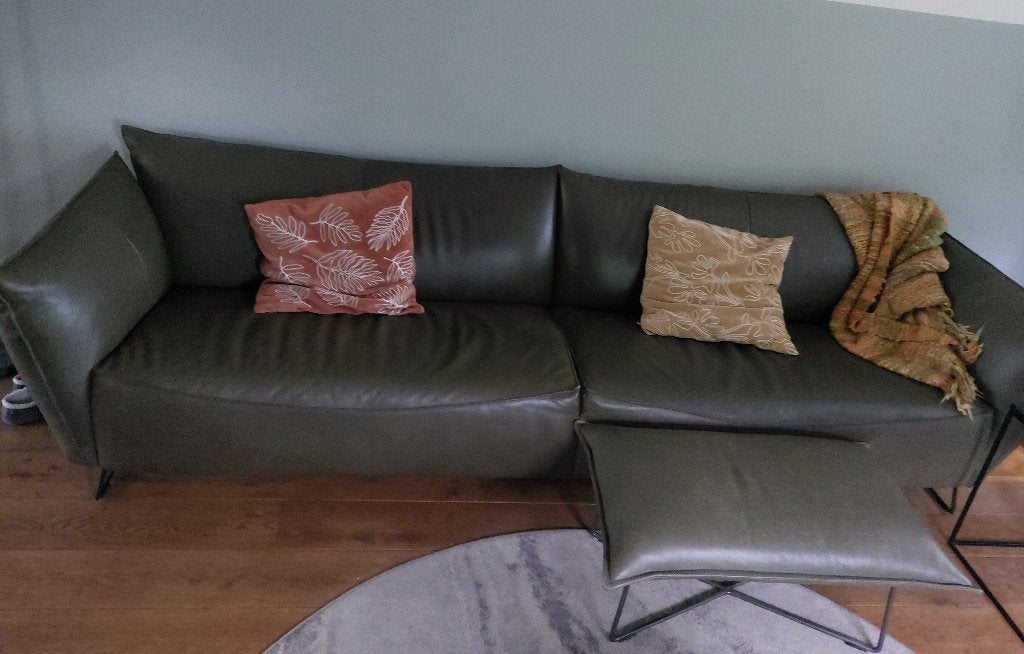 MOET weg .. echte ledere JESS bank, Huis en Inrichting, Banken | Bankstellen, Ophalen, 250 tot 300 cm, Gebruikt, Driepersoons