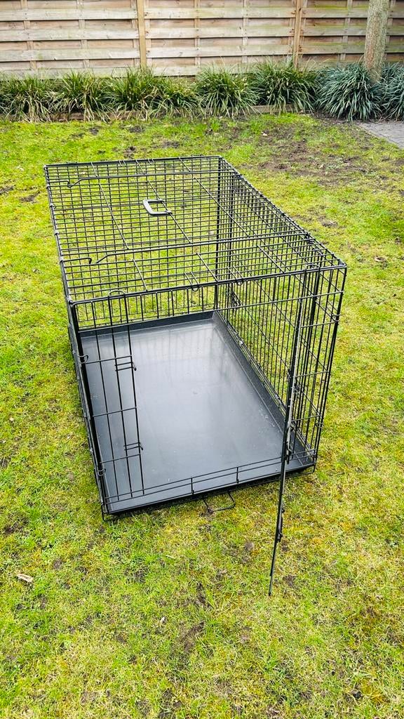 Bench voor grote hond, Ophalen, Zo goed als nieuw