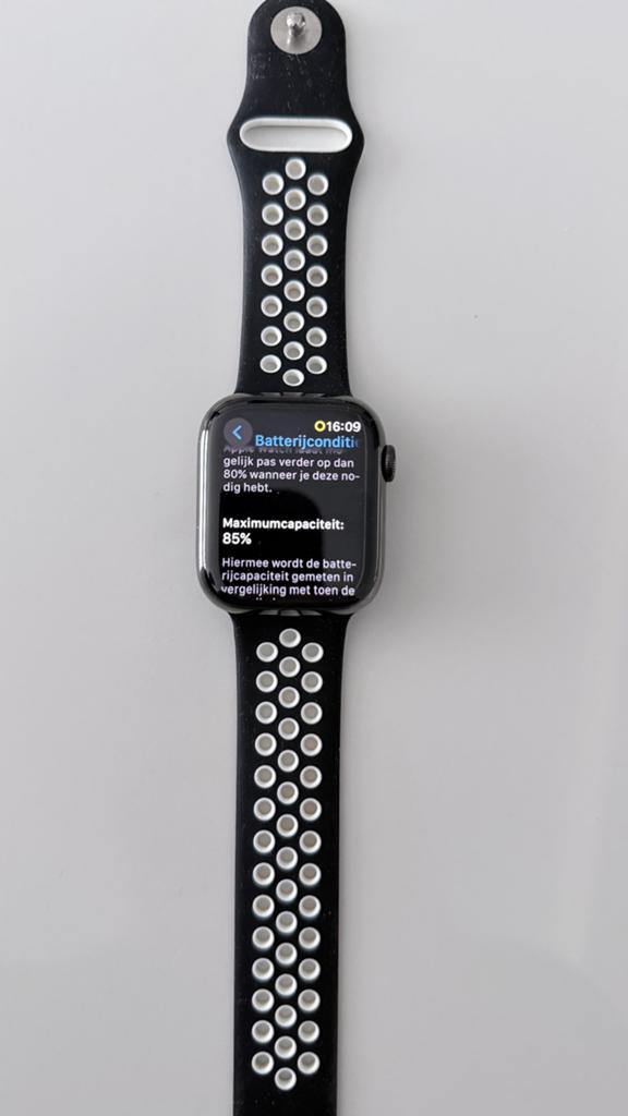 Apple Watch Series 7 (45mm Cellular) en Series 8 (41mm Cellu, Zwart, IOS, Ophalen of Verzenden, Waterdicht