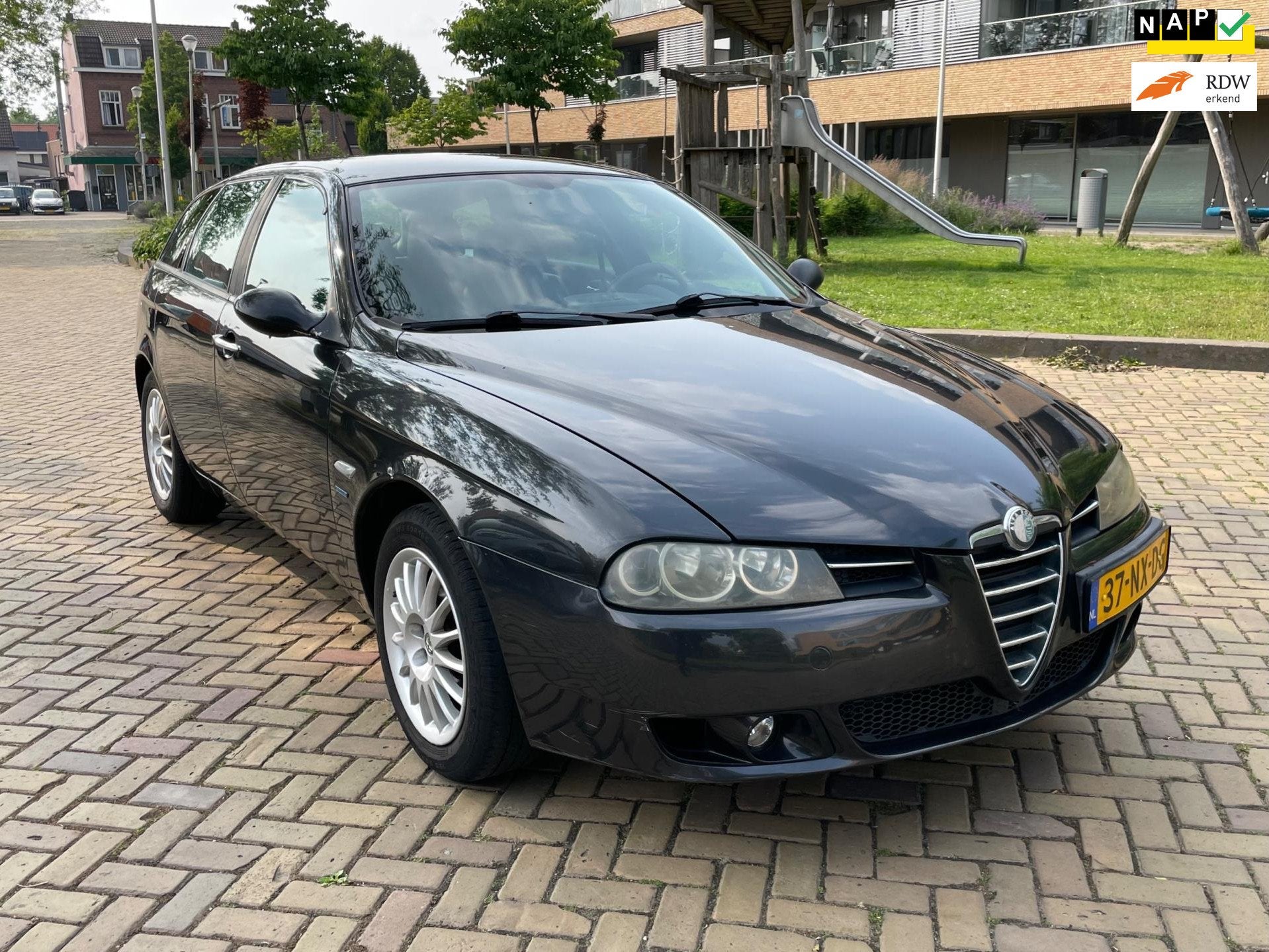 Alfa Romeo 156 Sportwagon 1.8 T.Spark Impression, Lmv, Leder, Auto's, Voorwielaandrijving, Gebruikt, Zwart, 4 cilinders