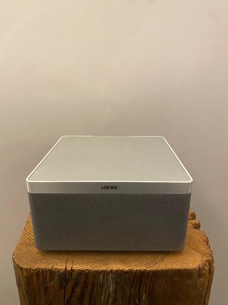 LOEWE - AirSpeaker, Overige merken, Subwoofer, Ophalen of Verzenden, Zo goed als nieuw