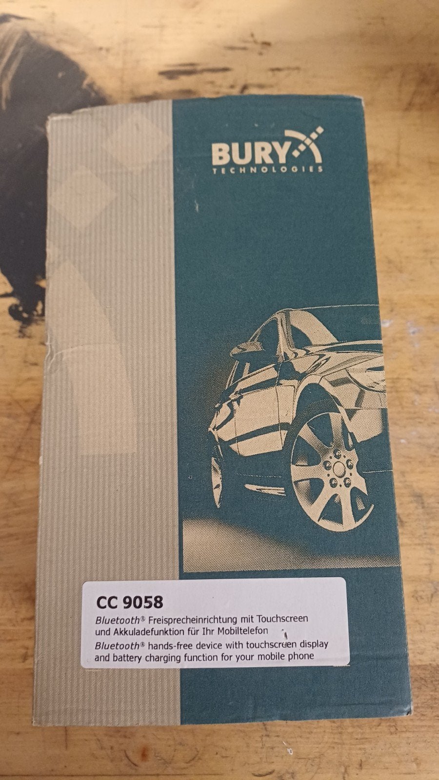 Bury CC 9058 Bluetooth Carkit met touchscreen, Auto diversen, Carkits, Ophalen of Verzenden