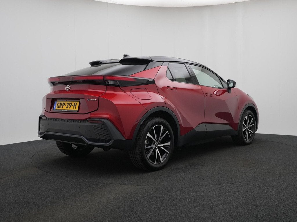Toyota C-HR 2.0 Plug-in Hybrid 220 First Edition (bj 2024), 12 maanden, Stof, 4 cilinders, Origineel Nederlands