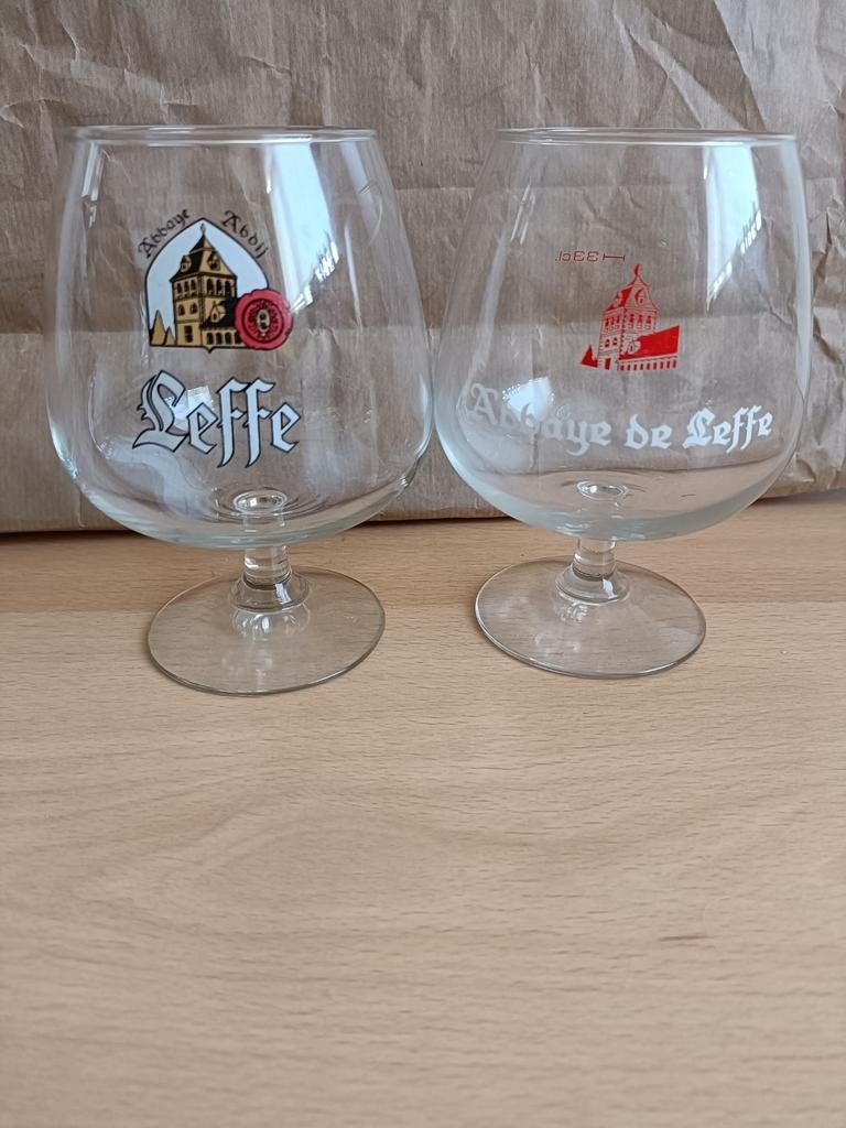 2 Leffe glazen, Ophalen of Verzenden, Zo goed als nieuw, Glas of Glazen, Overige merken