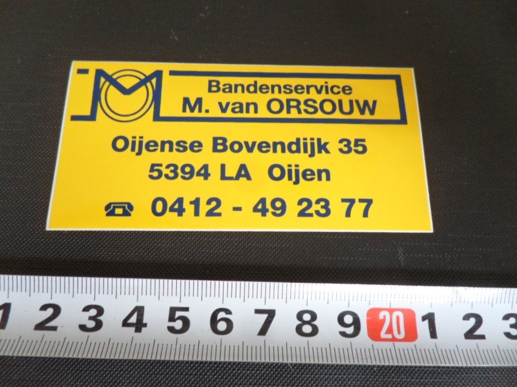 sticker Oijen Bandenservice M. van ORSOUW Oijense Bovendijk*, Ophalen, Zo goed als nieuw