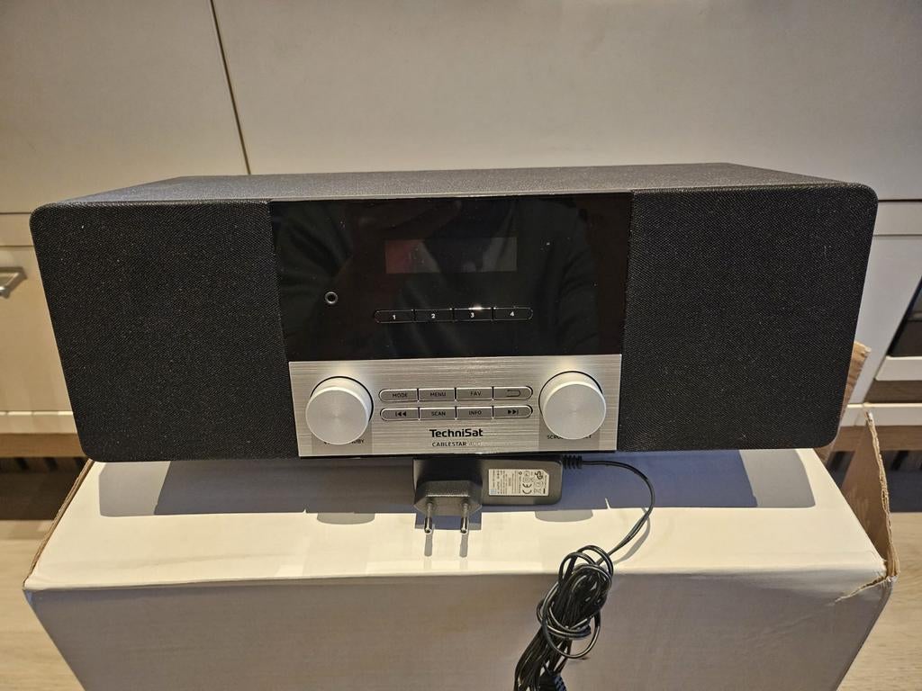 TECHNISAT CABLESTAR 400
Radio ontvangst via de kabel / DVB-C, Ophalen of Verzenden
