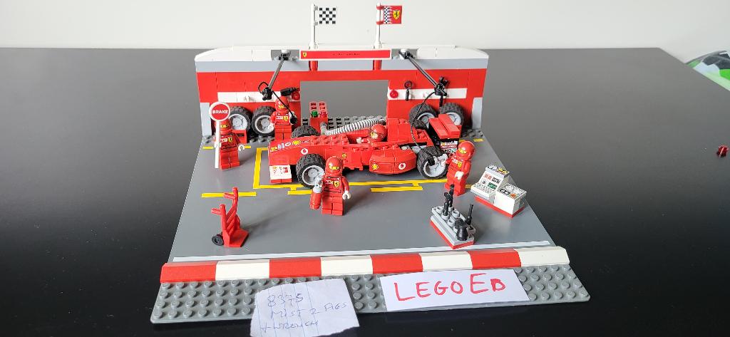 Lego 8375 - Ferrari F1 Pit Set - Ferrari, Kinderen en Baby's, Speelgoed | Duplo en Lego, Lego, Ophalen of Verzenden, Zo goed als nieuw