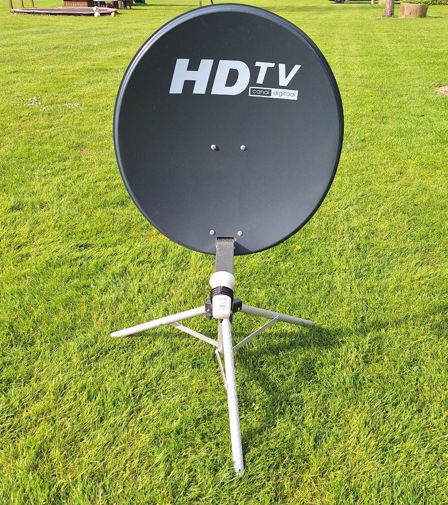 Schotelantenne met standaard  Canal Digitaal en M7 ontvanger, Ophalen, Zo goed als nieuw, (Schotel)antenne, Overige merken