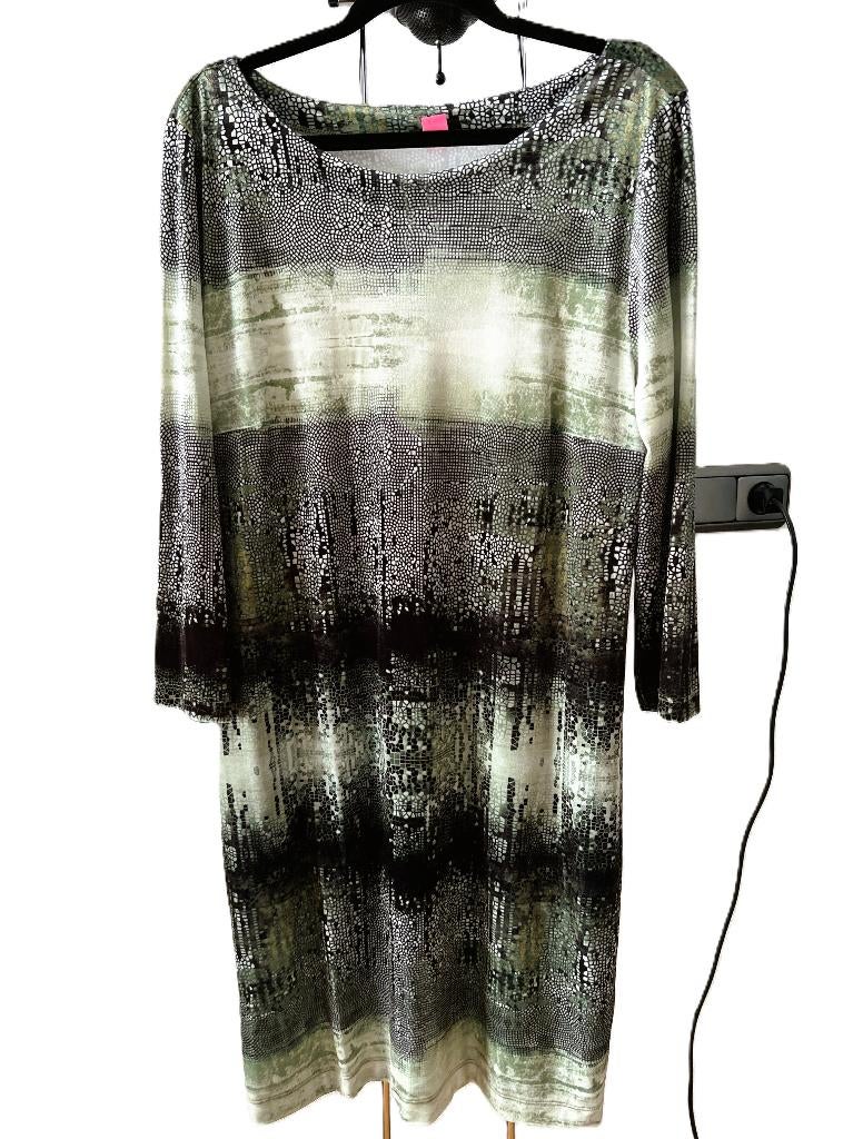 KYRA model Truus jurkje maat XL veloursstretch, Kleding | Dames, Jurken, Verzenden, Maat 42/44 (L), Zo goed als nieuw, Knielengte