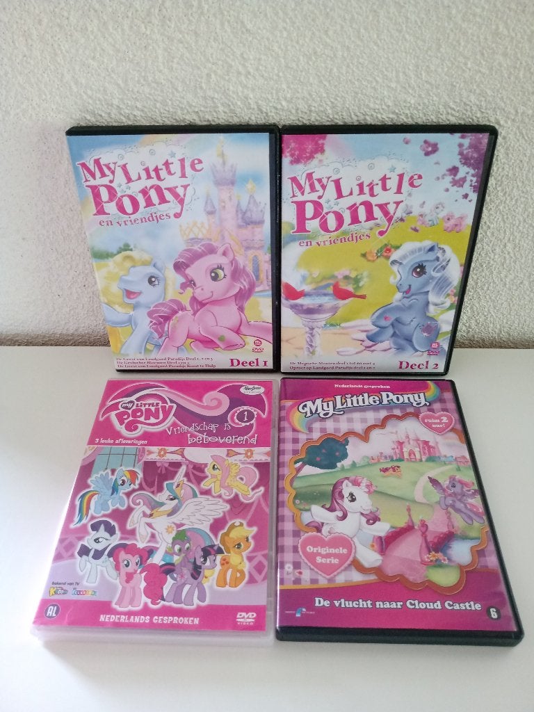 4 DVD'S van My Little Pony, Europees, Gebruikt, Tekenfilm, Alle leeftijden