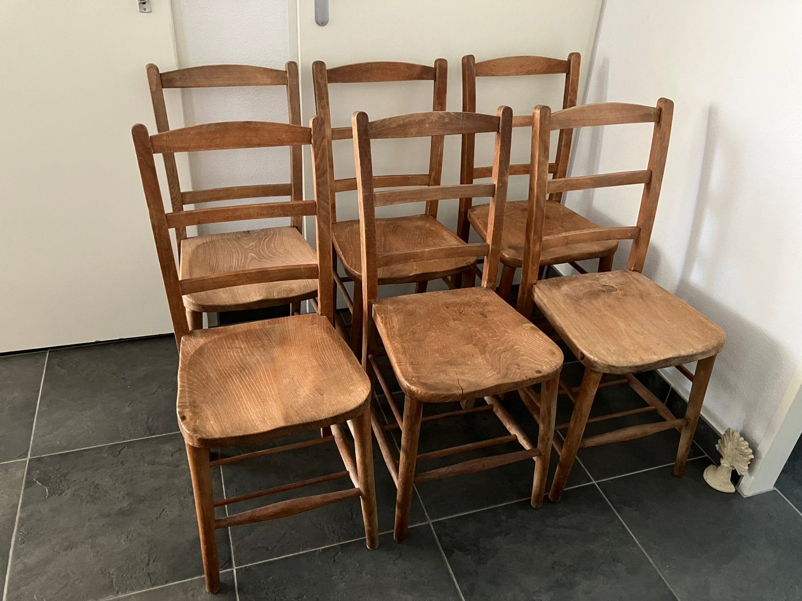 12 antieke brocante engelse eiken kasteel eettafel stoelen, Ophalen