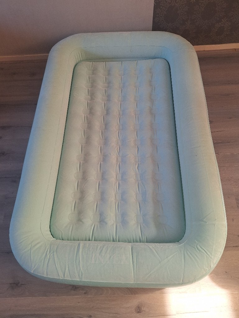 Intex kinderluchtbed / peuterluchtbed, Ophalen, Gebruikt