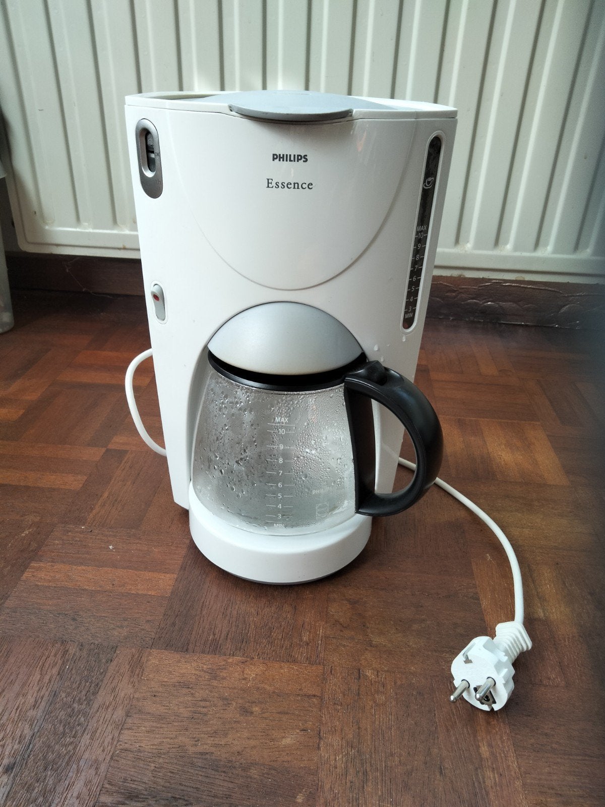 Philips Essence koffiezetapparaat, Witgoed en Apparatuur, Gebruikt, 10 kopjes of meer, Koffiemachine, Gemalen koffie