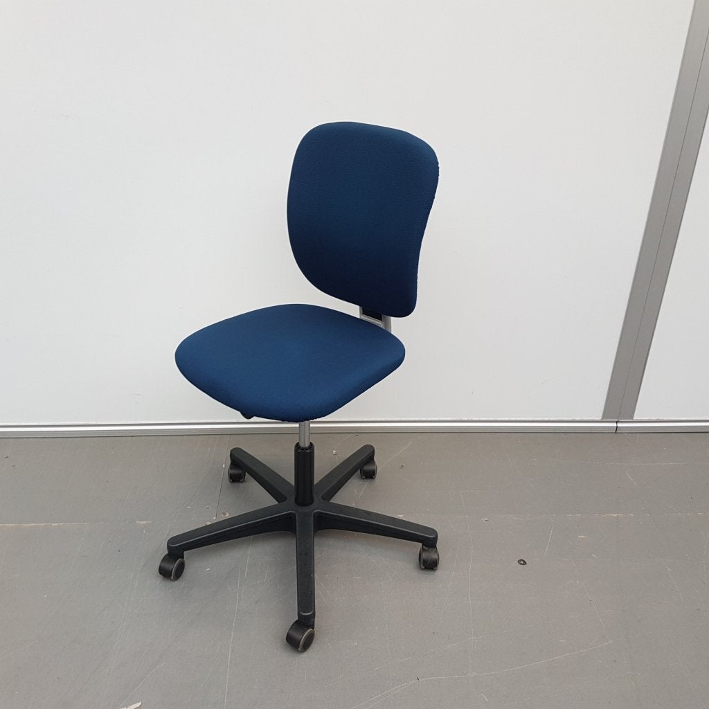 Ahrend 262 bureaustoel - blauwe stof, Niet ingevuld, Gebruikt, Niet ingevuld, Niet ingevuld