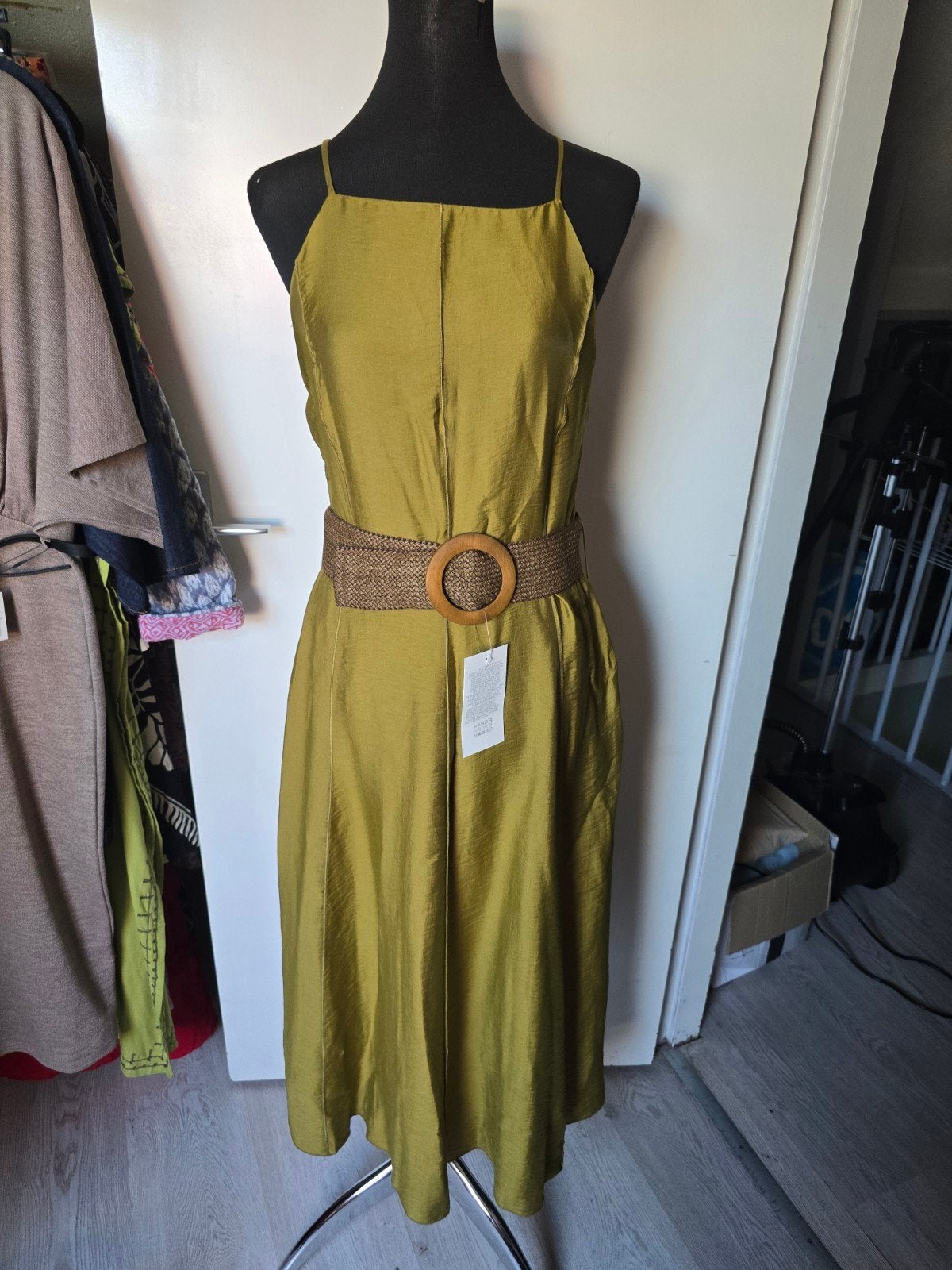 Dames jurk nieuw van zara, Maat 38/40 (M), Overige kleuren, Nieuw, Ophalen of Verzenden