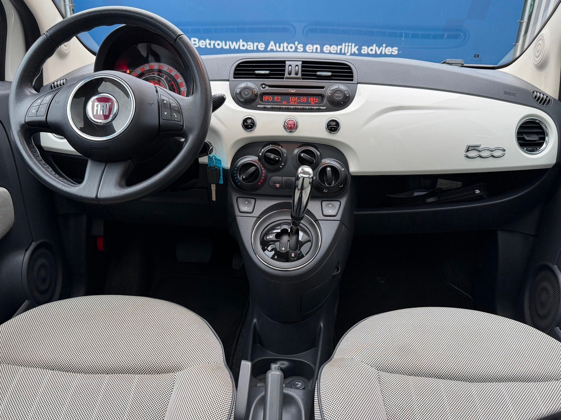 Fiat 500 1.2 Lounge|1e Eigenaar|Distributie vv in 2021|Autom, Auto's, Stof, Gebruikt, 1242 cc, 4 cilinders