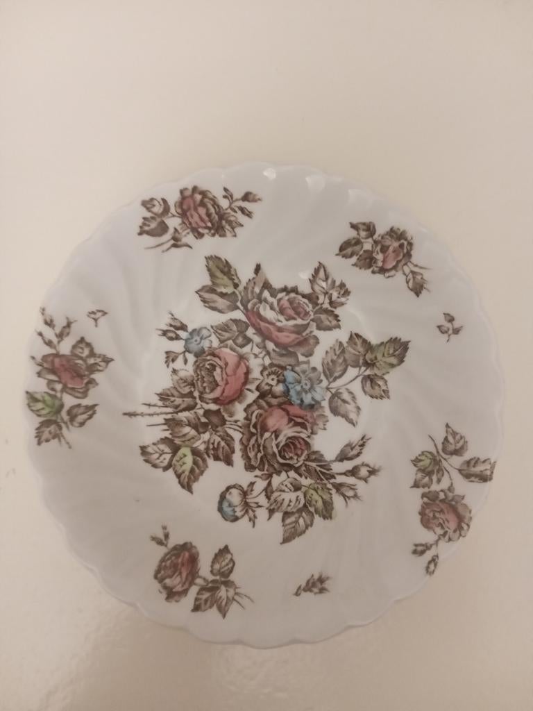 Johnson Bros Devon Sprays schaaltje - multi-color bloemmotie, Ophalen of Verzenden