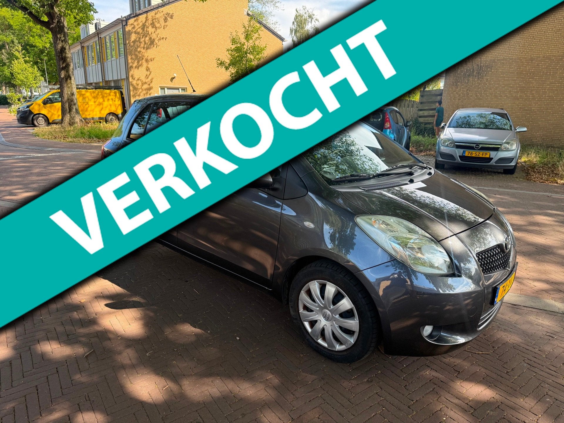 Toyota Yaris AUTOMAAT / Eerste eigenaar / 72.000 NAP / Nieuw, Auto's, 750 kg, 4 cilinders, Origineel Nederlands, Bedrijf