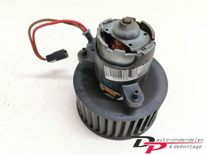 Kachel Ventilatiemotor van een Opel Tigra, Gebruikt, -, -, Opel