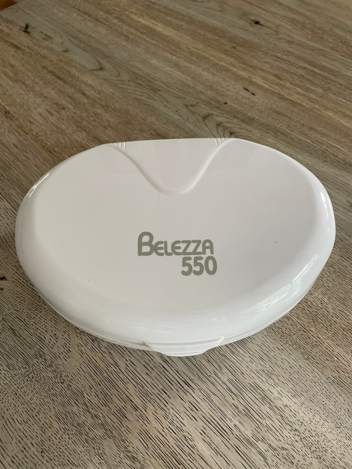 Manicure set. Belezzo 550. Compleet., Ophalen of Verzenden, Zo goed als nieuw