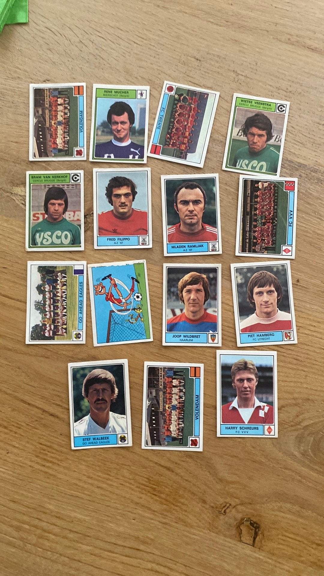 17 x panini voetbal 78, Verzamelen, Sportartikelen en Voetbal, Ophalen of Verzenden, Zo goed als nieuw, Ajax, Poster, Plaatje of Sticker