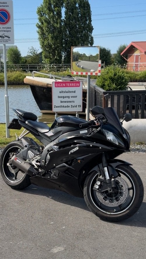 Yamaha R6 2007 A2 kenteken vol vermogen volledig zwart, Motoren, Ophalen