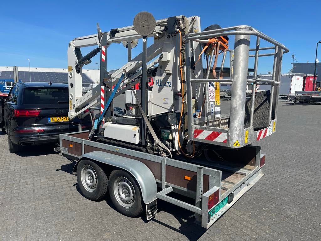 Hinowa LightLift 14.72 Spinhoogwerker - 14m Werkhoogte, Doe-het-zelf en Verbouw, Steigers, Ophalen of Verzenden, Gebruikt, Overige typen