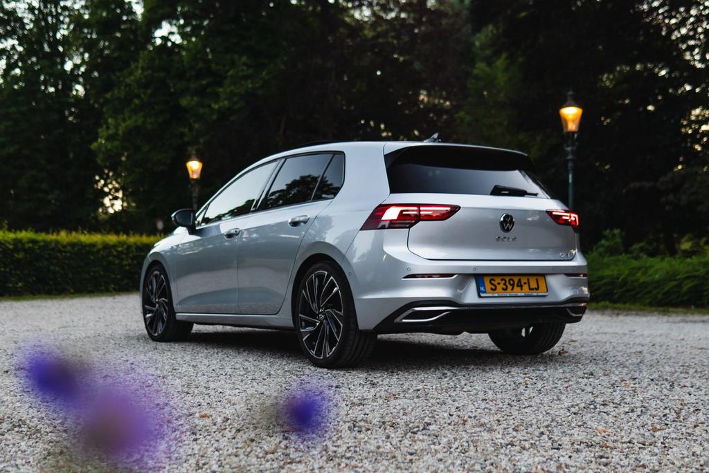 Volkswagen Golf Etsi 110pk 7DSG 2021 Fabrieksgarantie & Pano, 1202 kg, 650 kg, 19 km/l, 3 cilinders