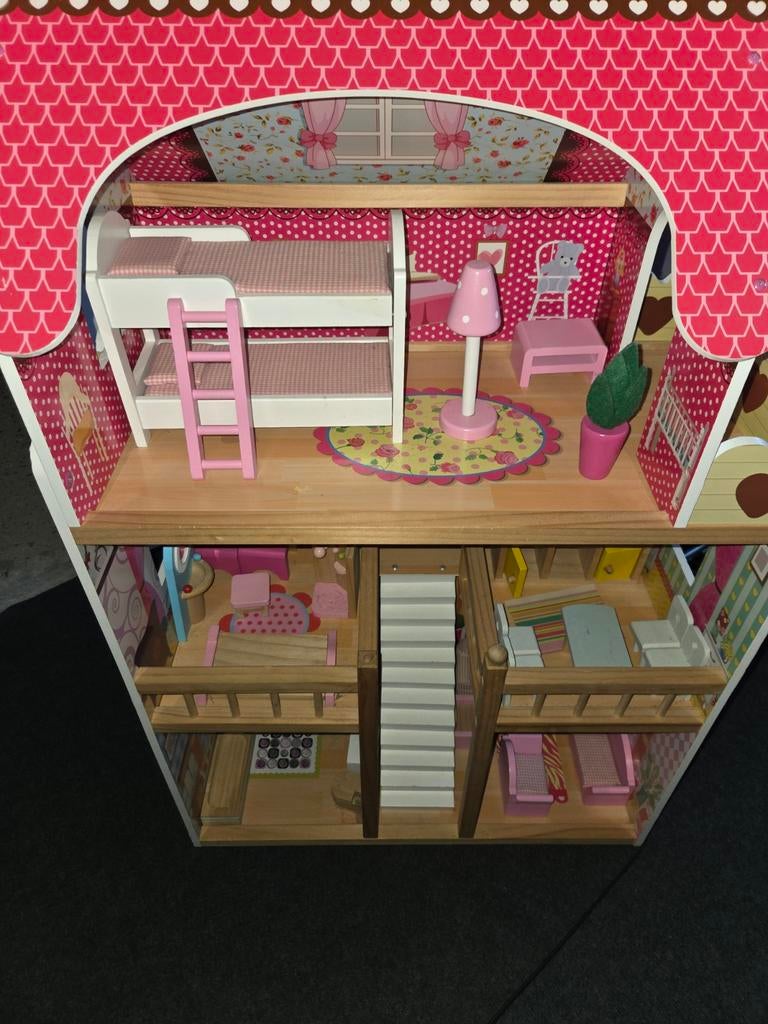 Groot houten poppenhuis met meubels, Ophalen, Gebruikt, Poppenhuis