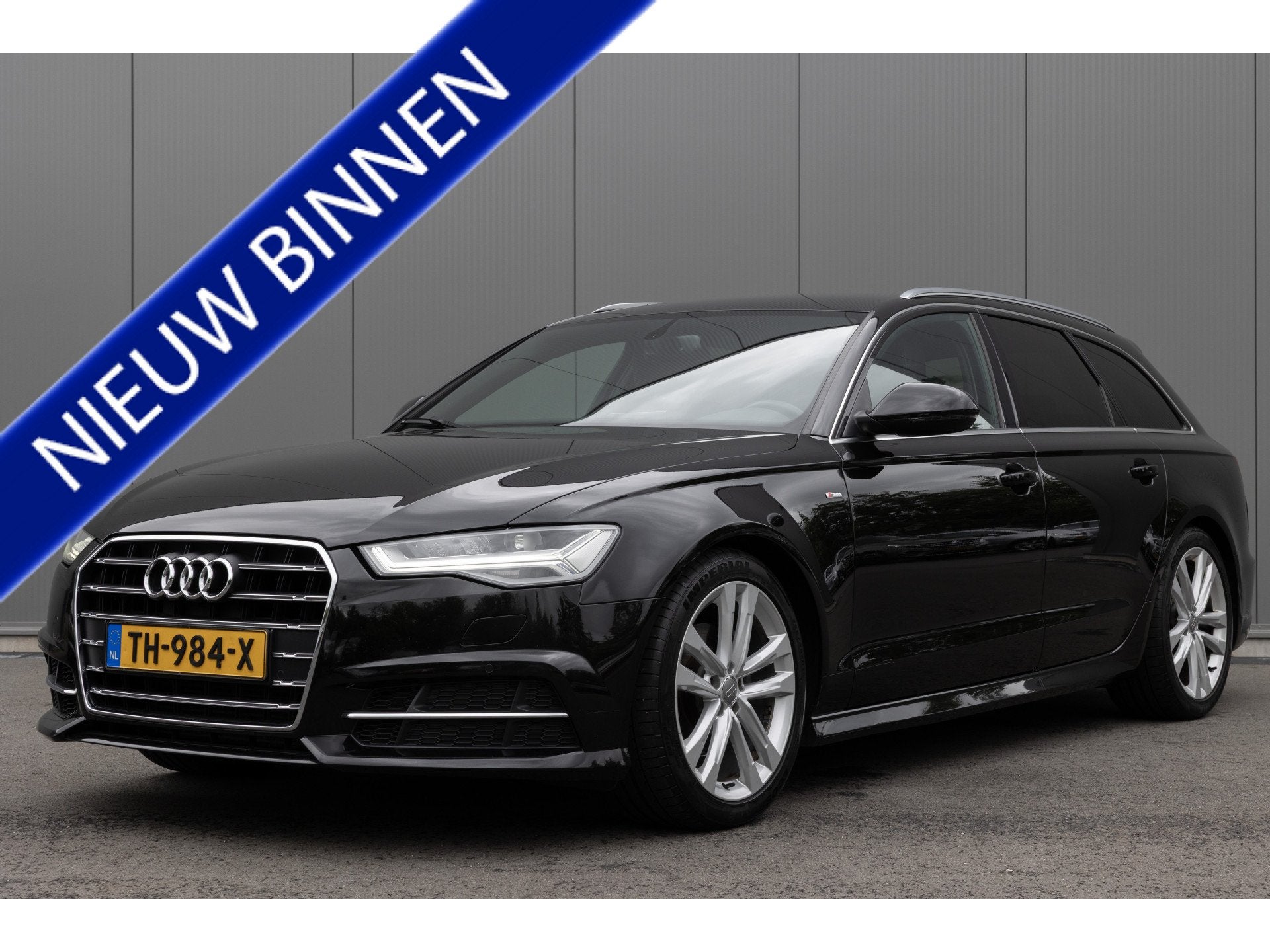 Audi A6 Avant 1.8 | 3X S-LINE | KEYLESS | TREKHAAK | NL-AUTO, 93 €/maand, 1700 kg, 750 kg, 5 stoelen