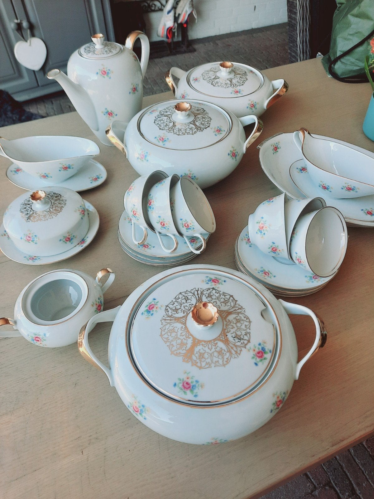 Bavaria Servies - Bloemmotief & Gouden Rand, Ophalen of Verzenden