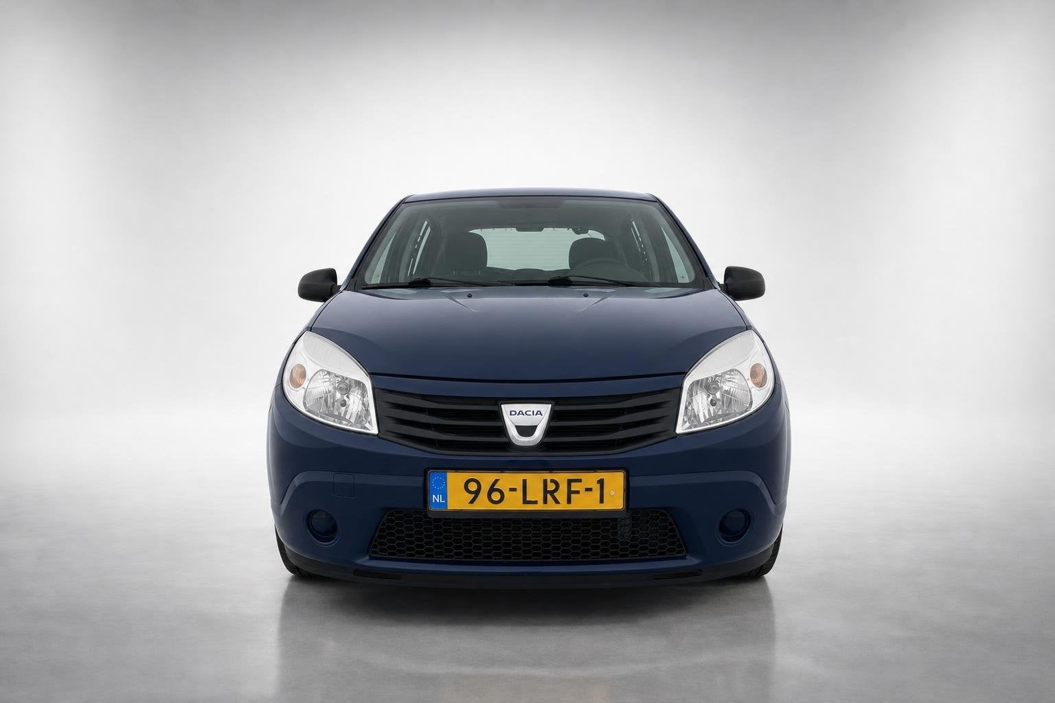 Dacia Sandero 1.2 Ambiance|airco|NAP|jaar APK, Auto's, Voorwielaandrijving, Gebruikt, 31 €/maand, Blauw