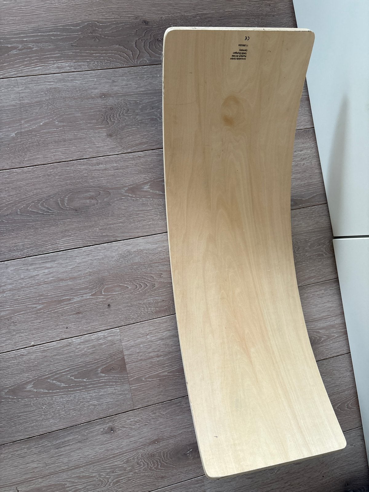 Foto 4 van Houten Wobbelboard met Vilt - Balansbord voor Kinderen