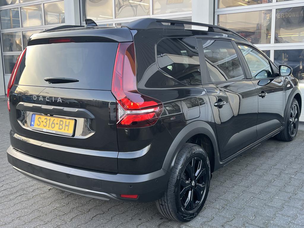 Dacia Jogger 1.0 TCe 110 Extreme 7p. Camera Cruise control S, Voorwielaandrijving, Stof, Gebruikt, Lichtsensor