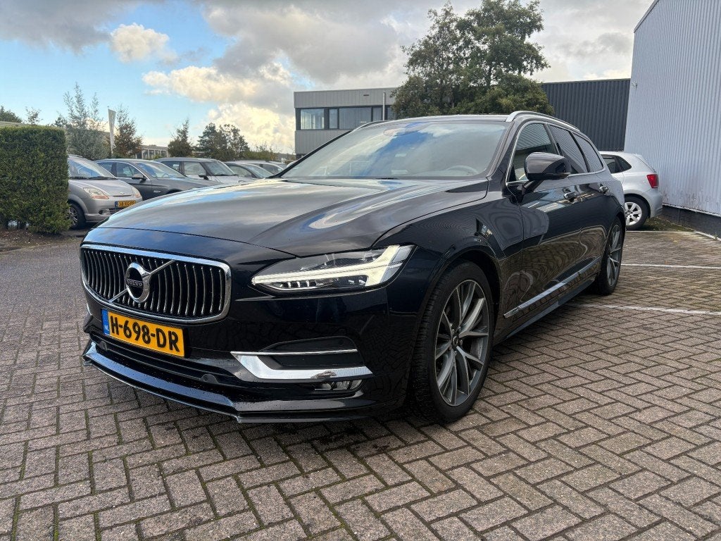 Volvo V90 2.0 T4 Inscription Pano I HUD I All-in prijs!, 15 km/l, Euro 6, 4 cilinders, 93 €/maand