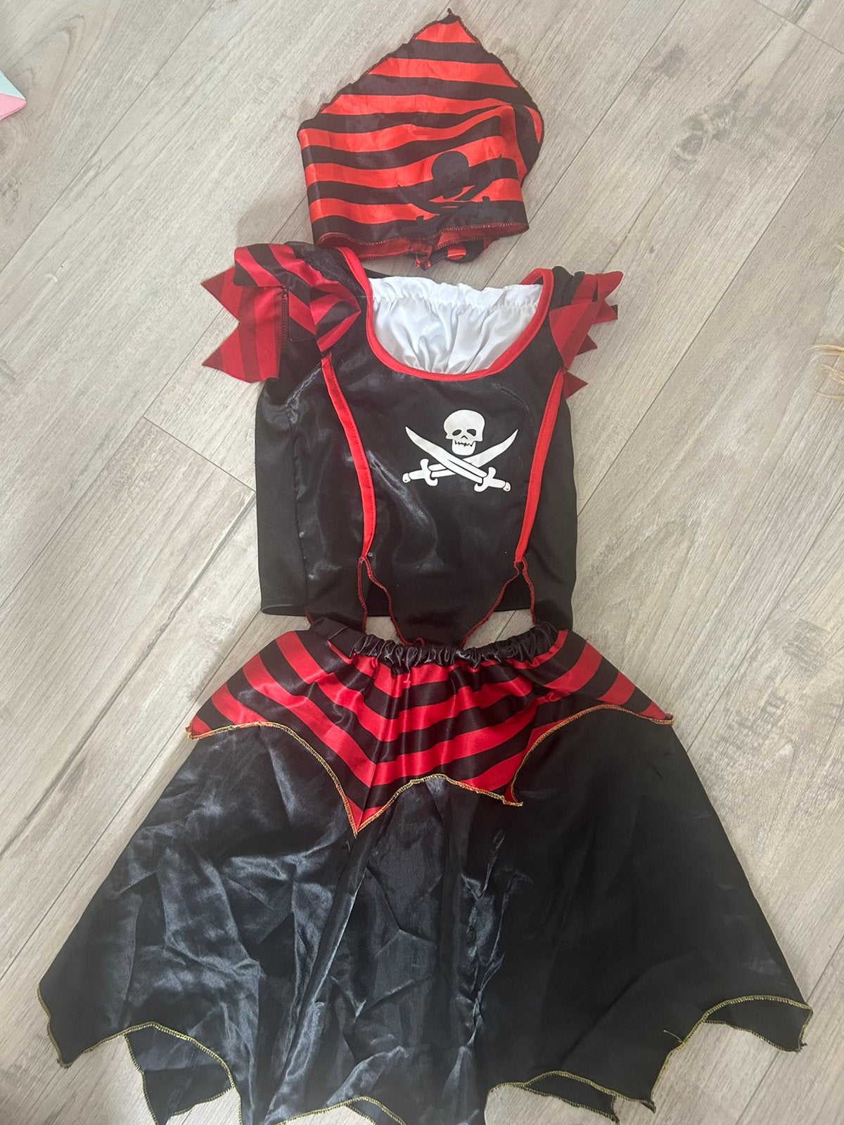 Piraten pak meisje, Kinderen en Baby's, Carnavalskleding en Verkleedspullen, Ophalen of Verzenden, Zo goed als nieuw, 104 of kleiner