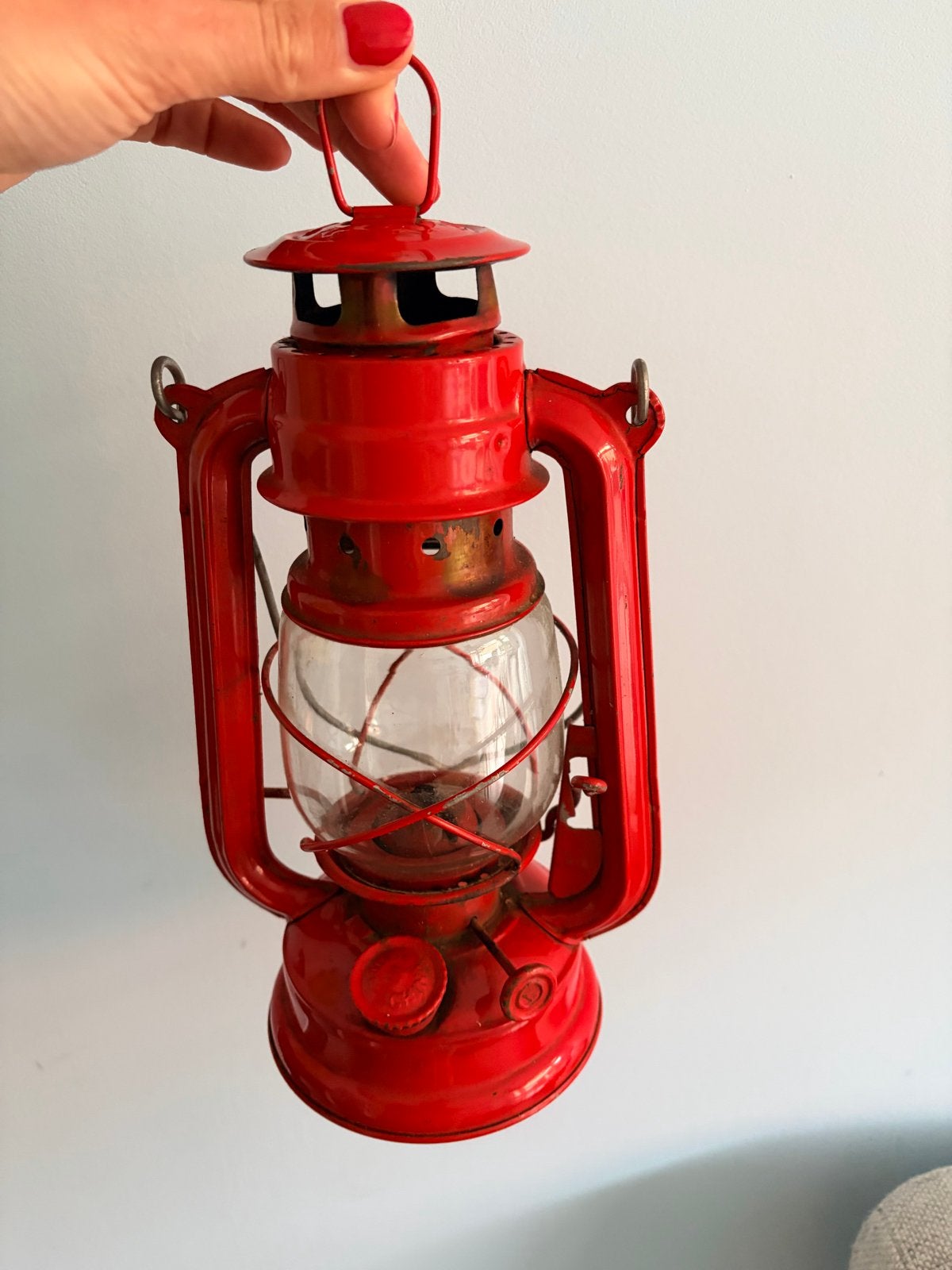 Vintage stormlamp rood - decoratieve olielamp, Ophalen of Verzenden