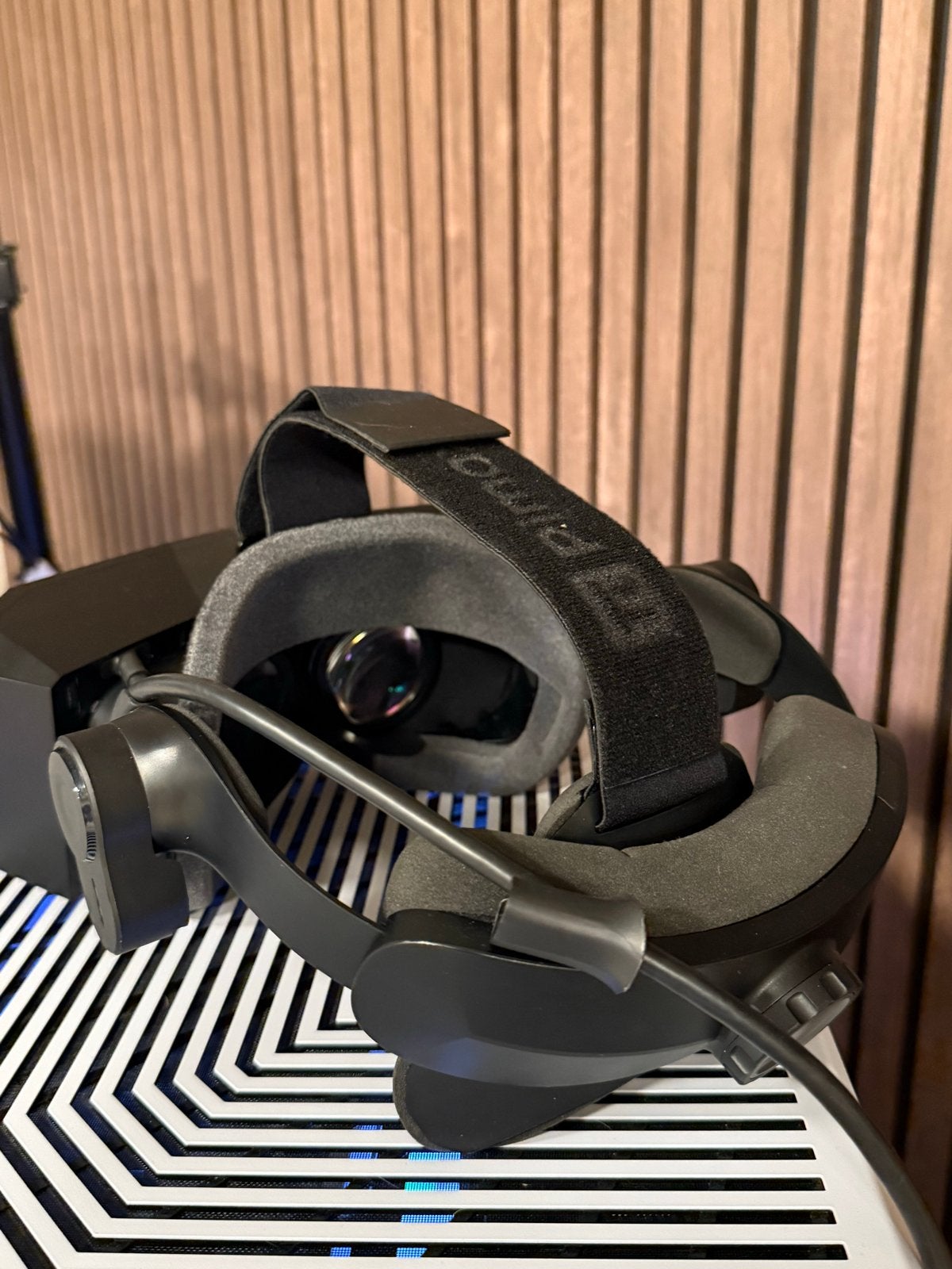 Pimax Crystal Light VR-bril, Spelcomputers en Games, Virtual Reality, Ophalen of Verzenden, Zo goed als nieuw, VR-bril, Pc