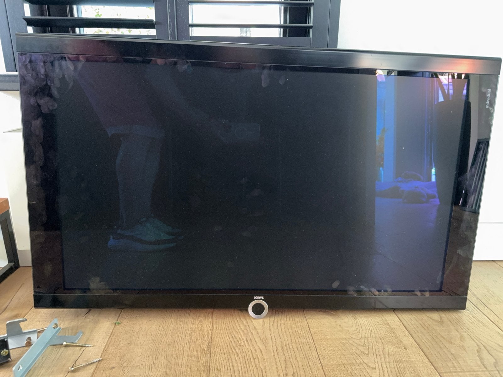 Loewe Individual 40 Compose FullHD+ TV met soundbar, Gebruikt, 50 Hz, LCD, 100 cm of meer