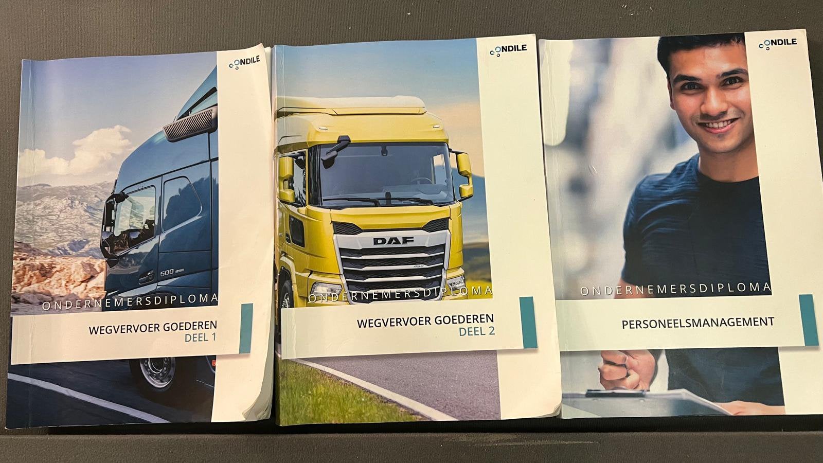 Niwo boeken, Boeken, Ophalen, Gelezen, Vrachtwagen